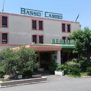 https://metrhotel-basso-cambo.midi-pyreneeshotels.com