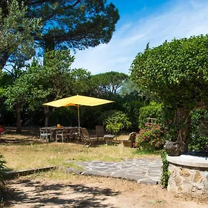 Charmante Petite Maison A L'entree De Tropez Saint-Tropez